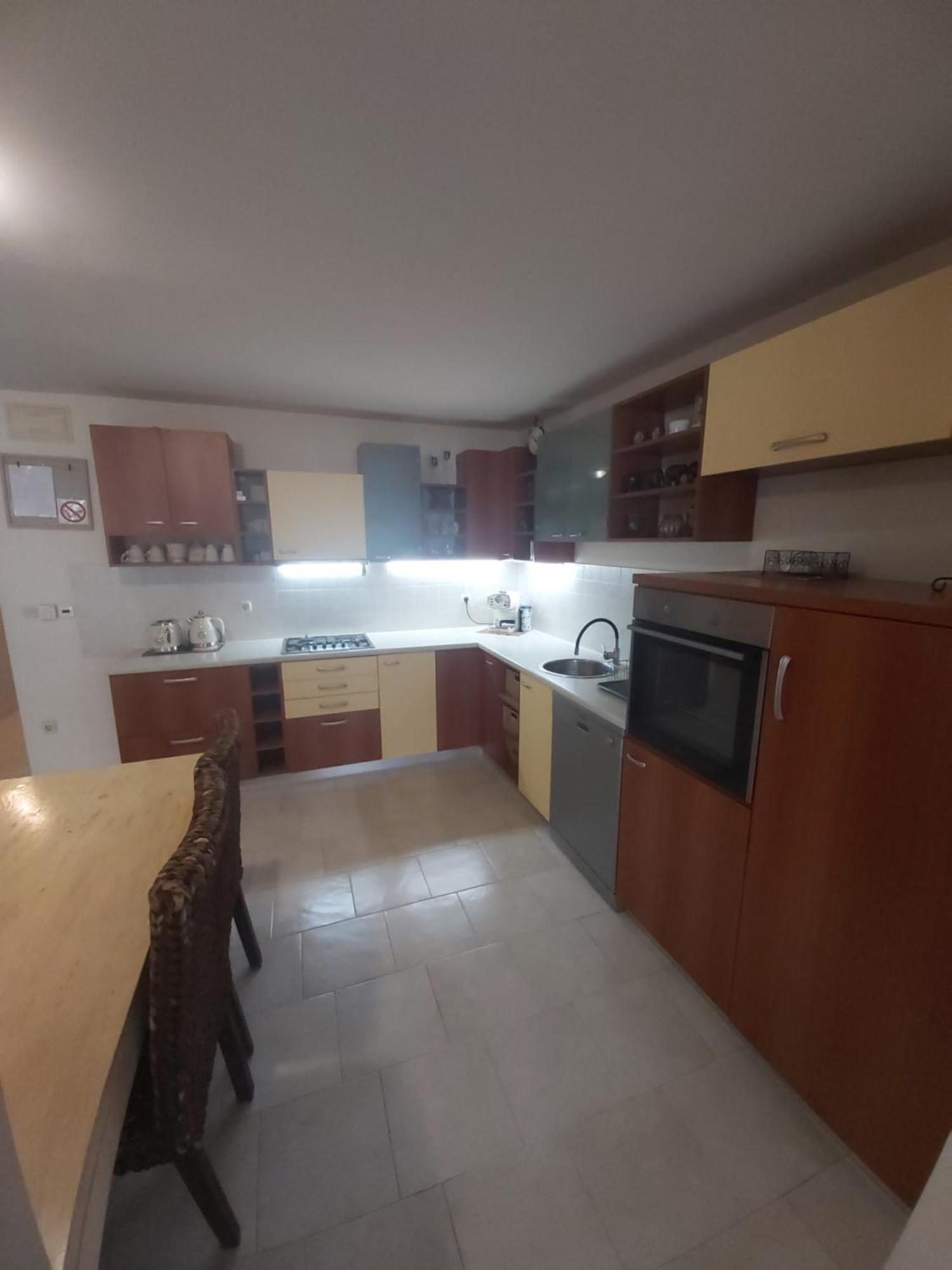 Apartman Luce With Shared Pool Zadar Ngoại thất bức ảnh