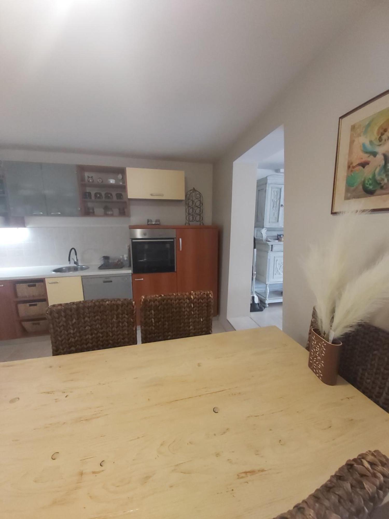 Apartman Luce With Shared Pool Zadar Ngoại thất bức ảnh
